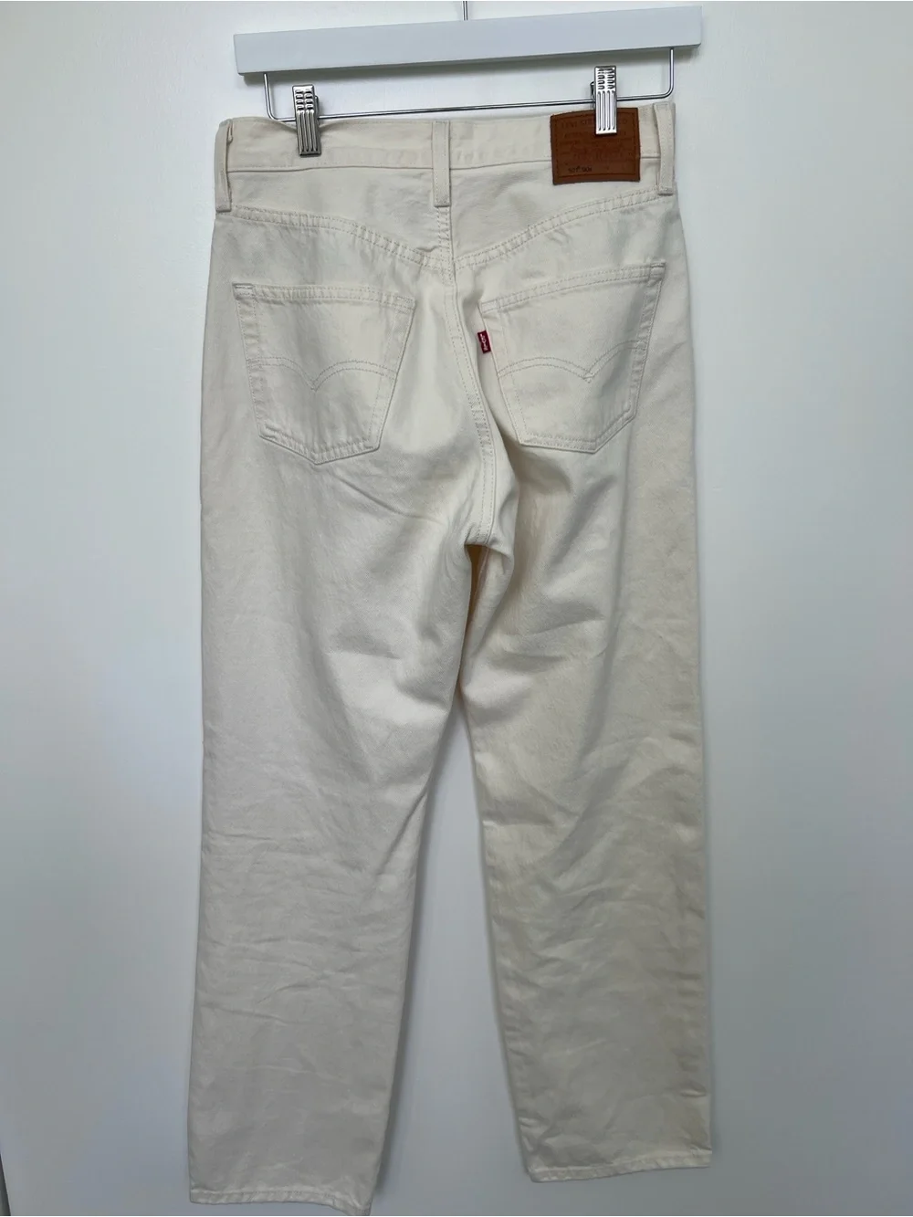 Levi’s 501 90’s Women's mid rise jeans ecru/ white
